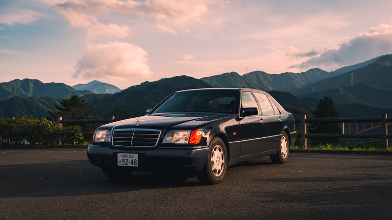 Illustration for article titled This Is What It's Like To Drive A Mercedes S600 With An F1 Exhaust